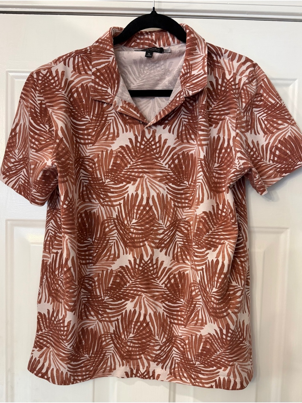 Banana Republic performance pique polo XL short sleeve, rust/cream, cotton/span